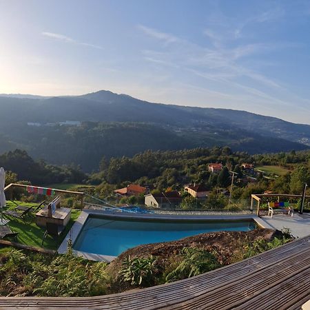 Hotel Glamping Aventura Atalaia Cotobade Exterior foto