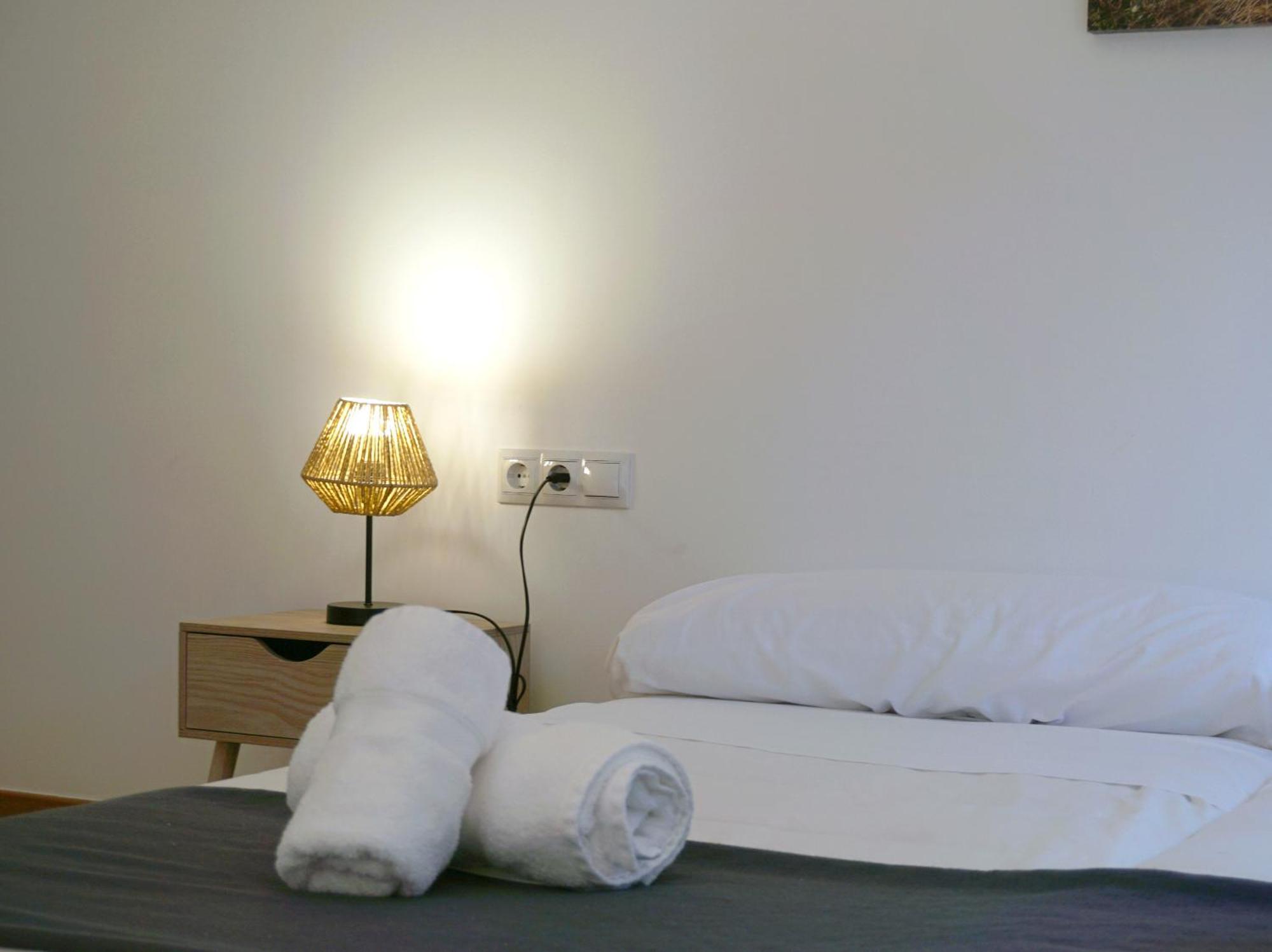 Hotel Glamping Aventura Atalaia Cotobade Exterior foto